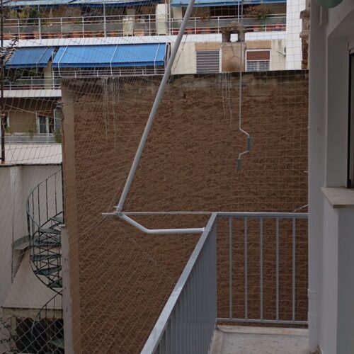 Pest Services - Απώθηση Περιστεριών από μπαλκόνι 2